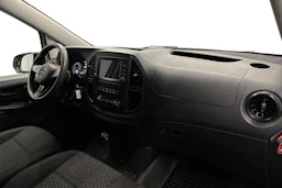 valkoinen Mercedes-Benz Vito 2023 kuva 7.