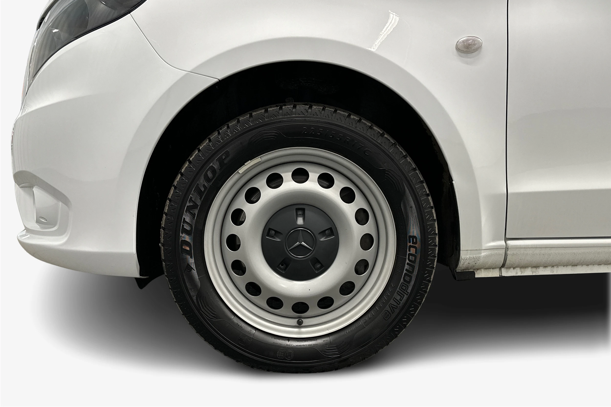 valkoinen Mercedes-Benz Vito 2023 kuva 9.