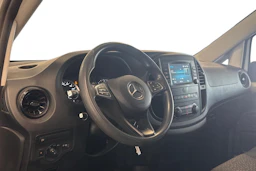 valkoinen Mercedes-Benz Vito 2023 kuva 3.