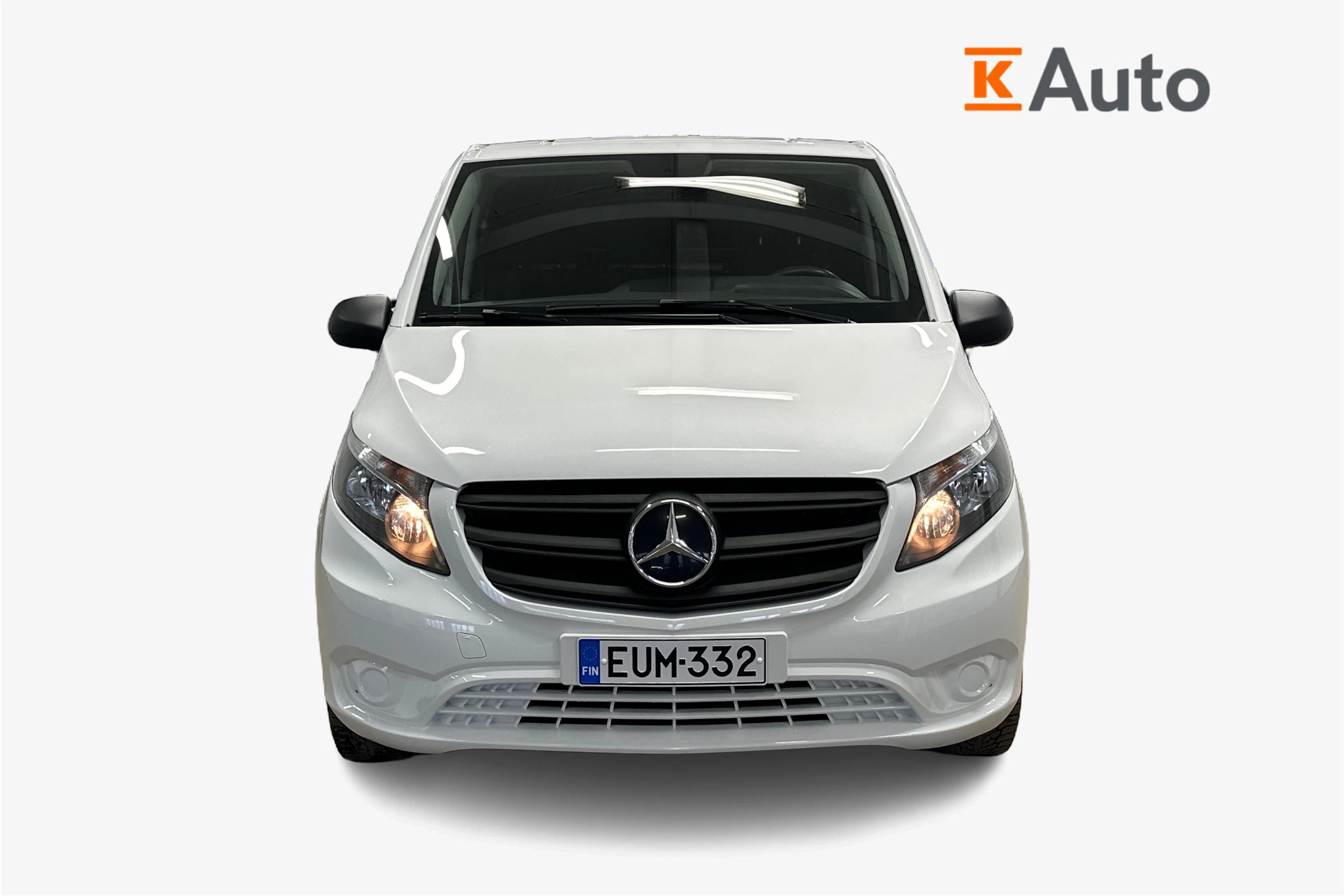 valkoinen Mercedes-Benz Vito 2023 kuva 4.