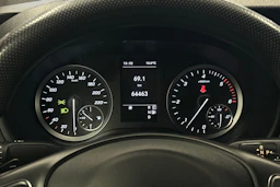 valkoinen Mercedes-Benz Vito 2023 kuva 12.