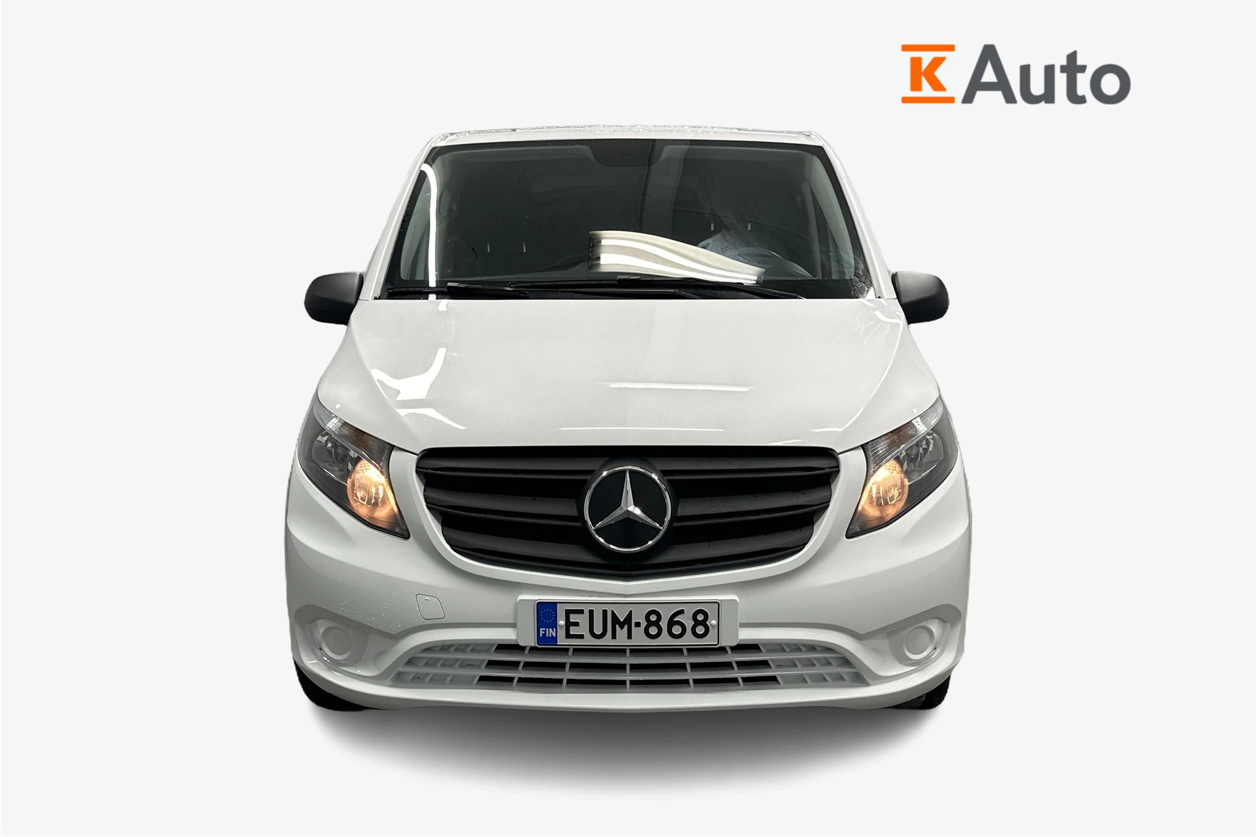 valkoinen Mercedes-Benz Vito 2023 kuva 4.