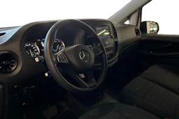 valkoinen Mercedes-Benz Vito 2023 kuva 3.