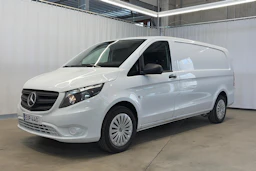 valkoinen Mercedes-Benz Vito 2023 kuva 6.