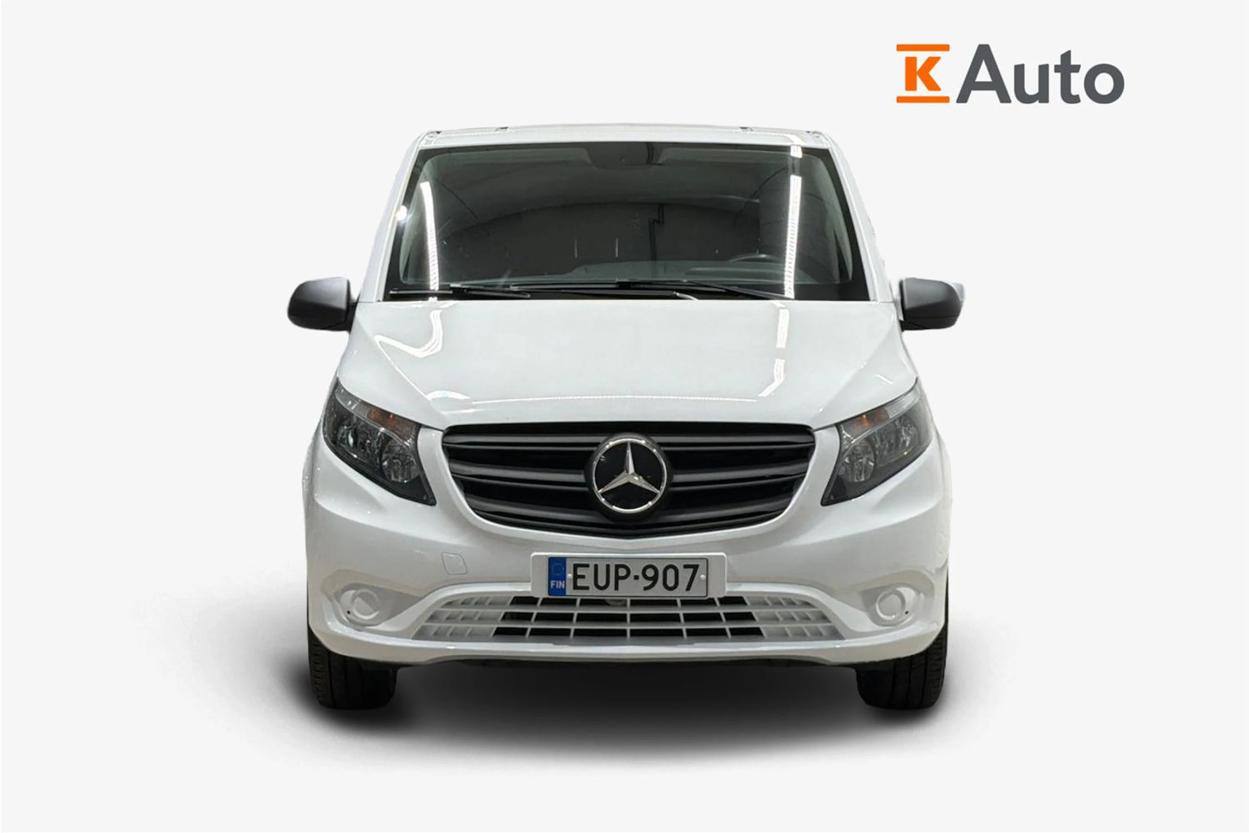 valkoinen Mercedes-Benz Vito 2023 kuva 5.