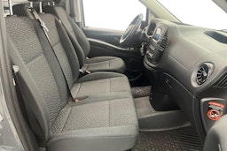 harmaa Mercedes-Benz Vito 2023 kuva 8.