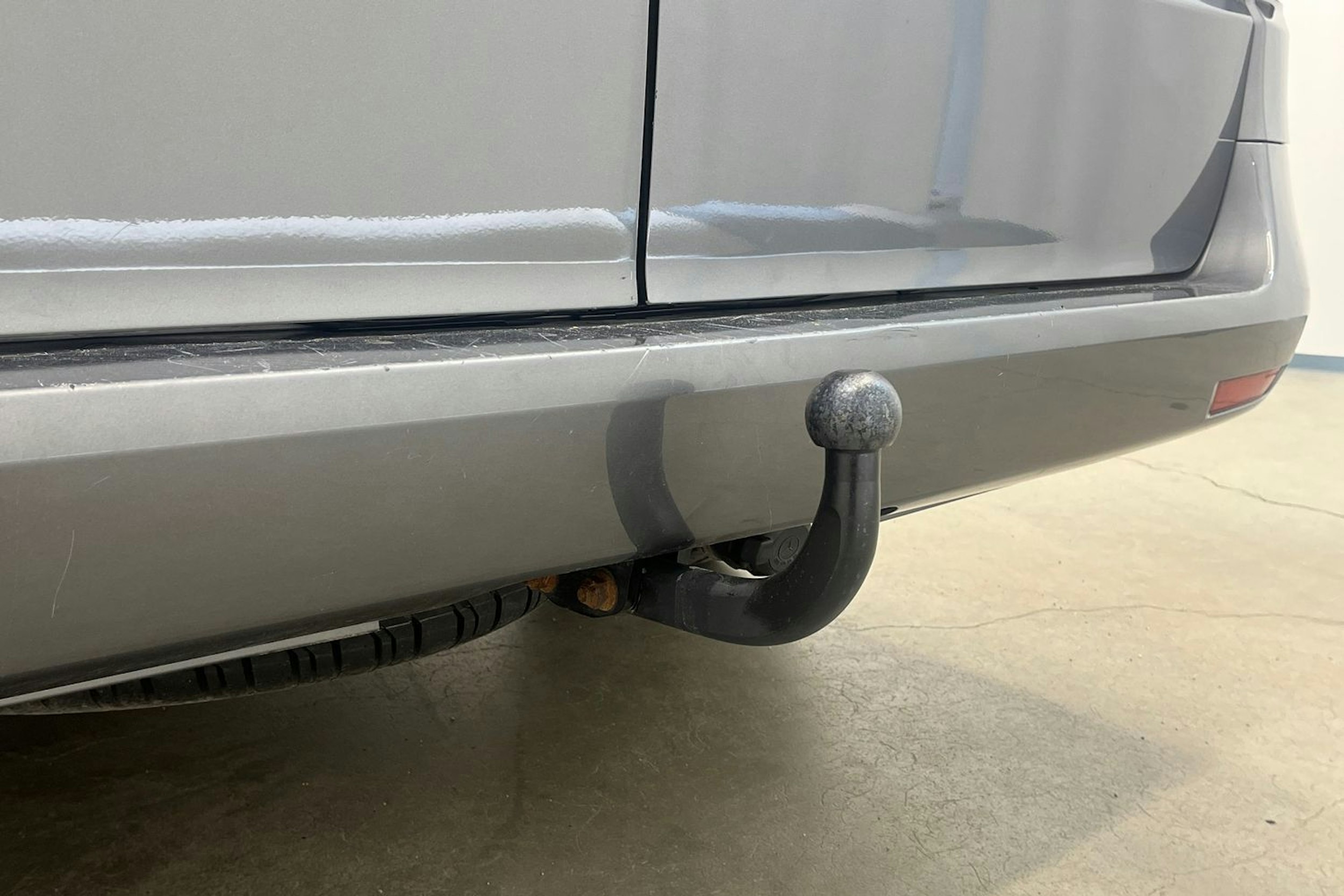 harmaa Mercedes-Benz Vito 2023 kuva 10.