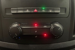 harmaa Mercedes-Benz Vito 2023 kuva 21.