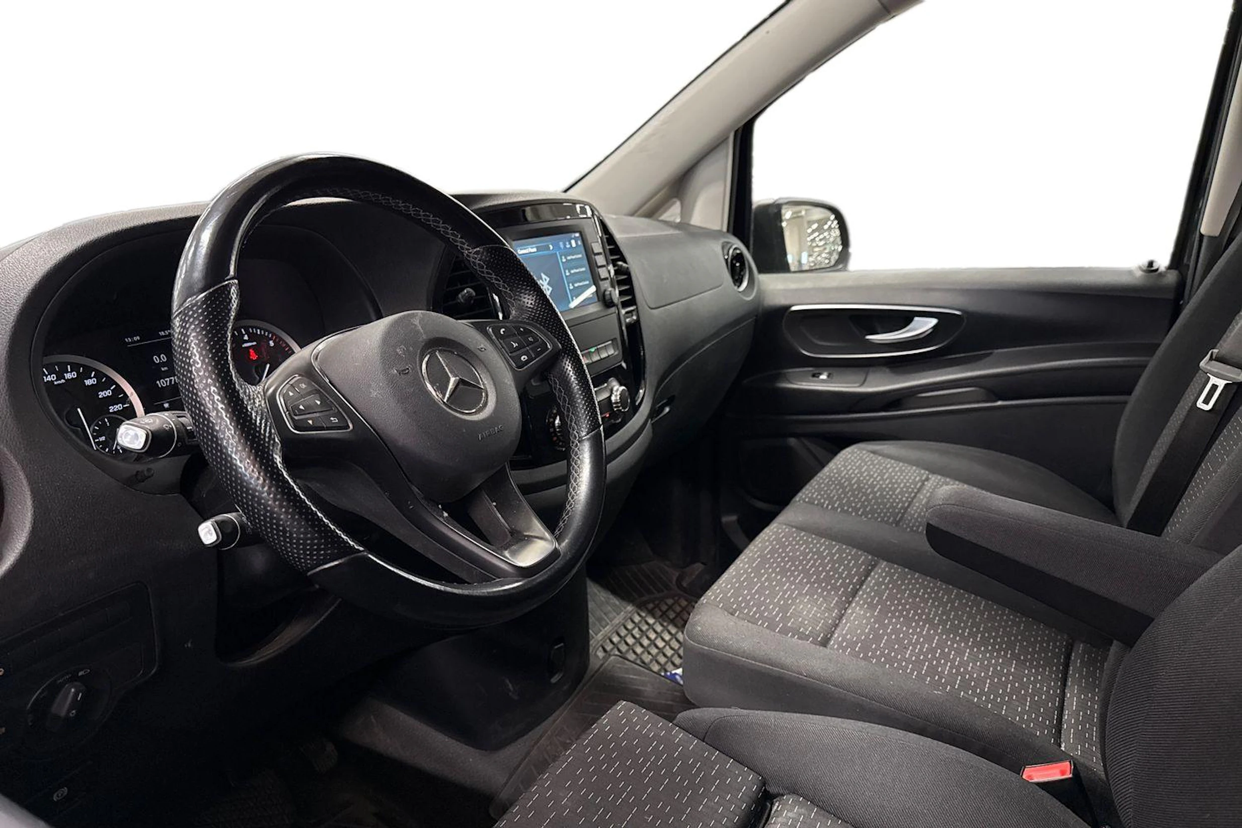 Harmaa Mercedes-Benz VITO 2023 kuva 3.