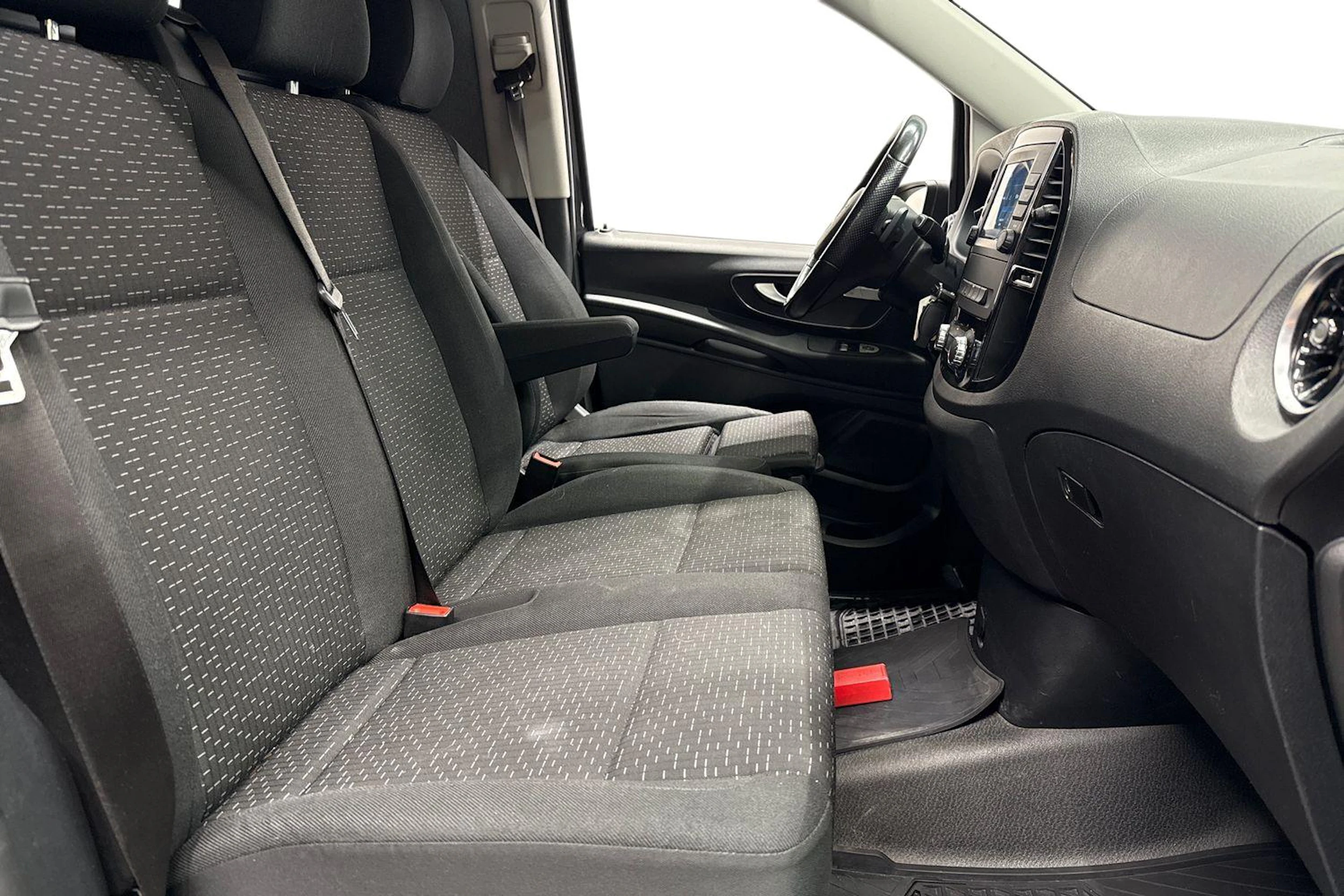 Harmaa Mercedes-Benz VITO 2023 kuva 11.