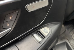 musta Mercedes-Benz Vito 2023 kuva 16.