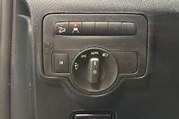 musta Mercedes-Benz Vito 2023 kuva 17.