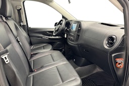 musta Mercedes-Benz Vito 2023 kuva 9.