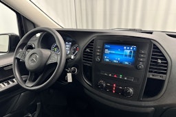musta Mercedes-Benz Vito 2023 kuva 15.