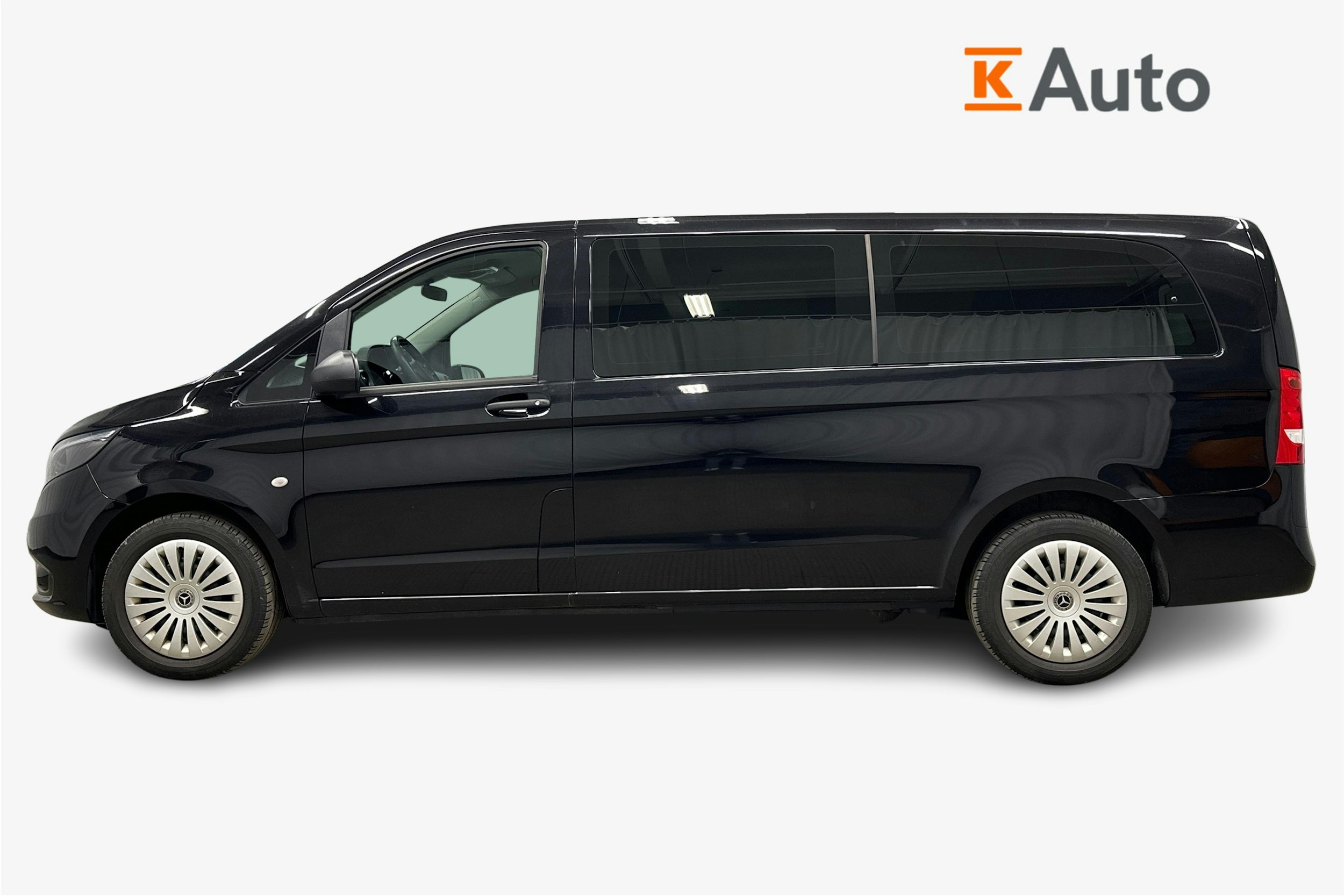 musta Mercedes-Benz Vito 2023 kuva 5.