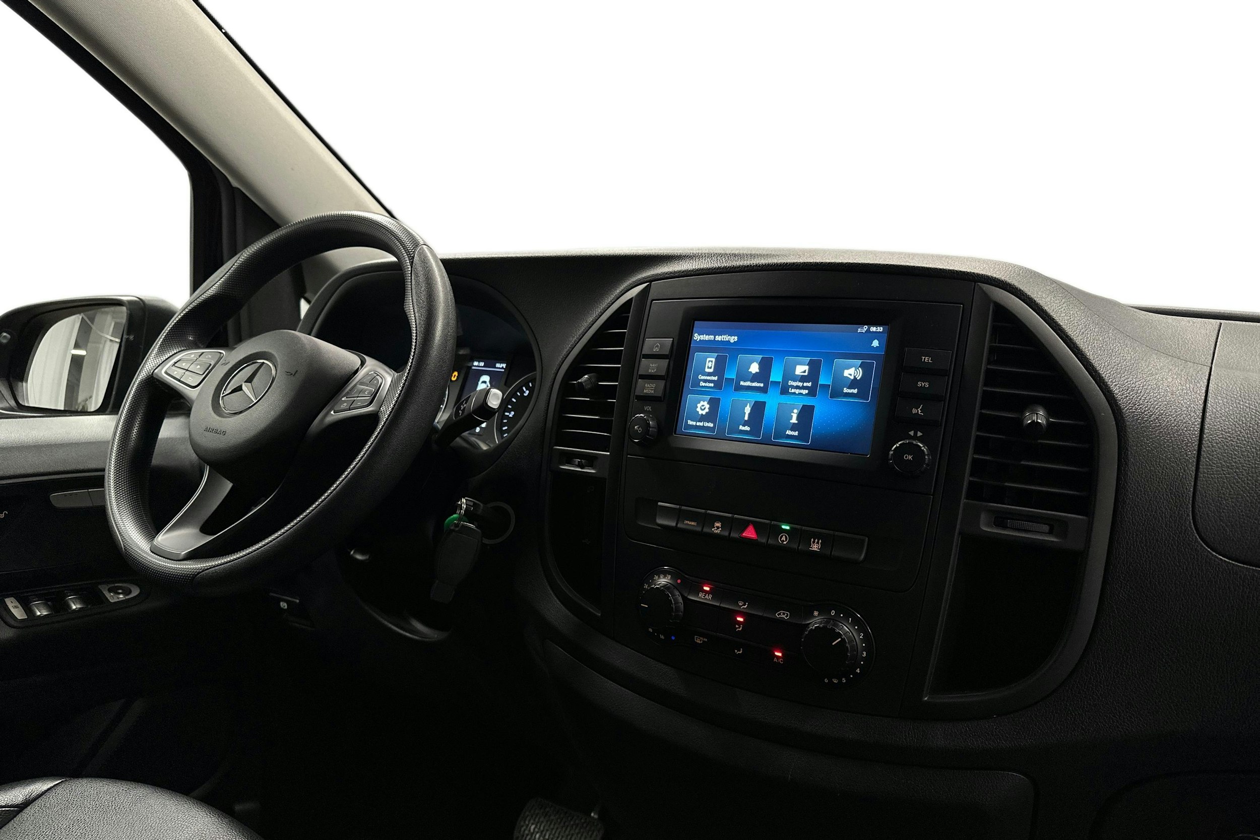 musta Mercedes-Benz Vito 2023 kuva 7.