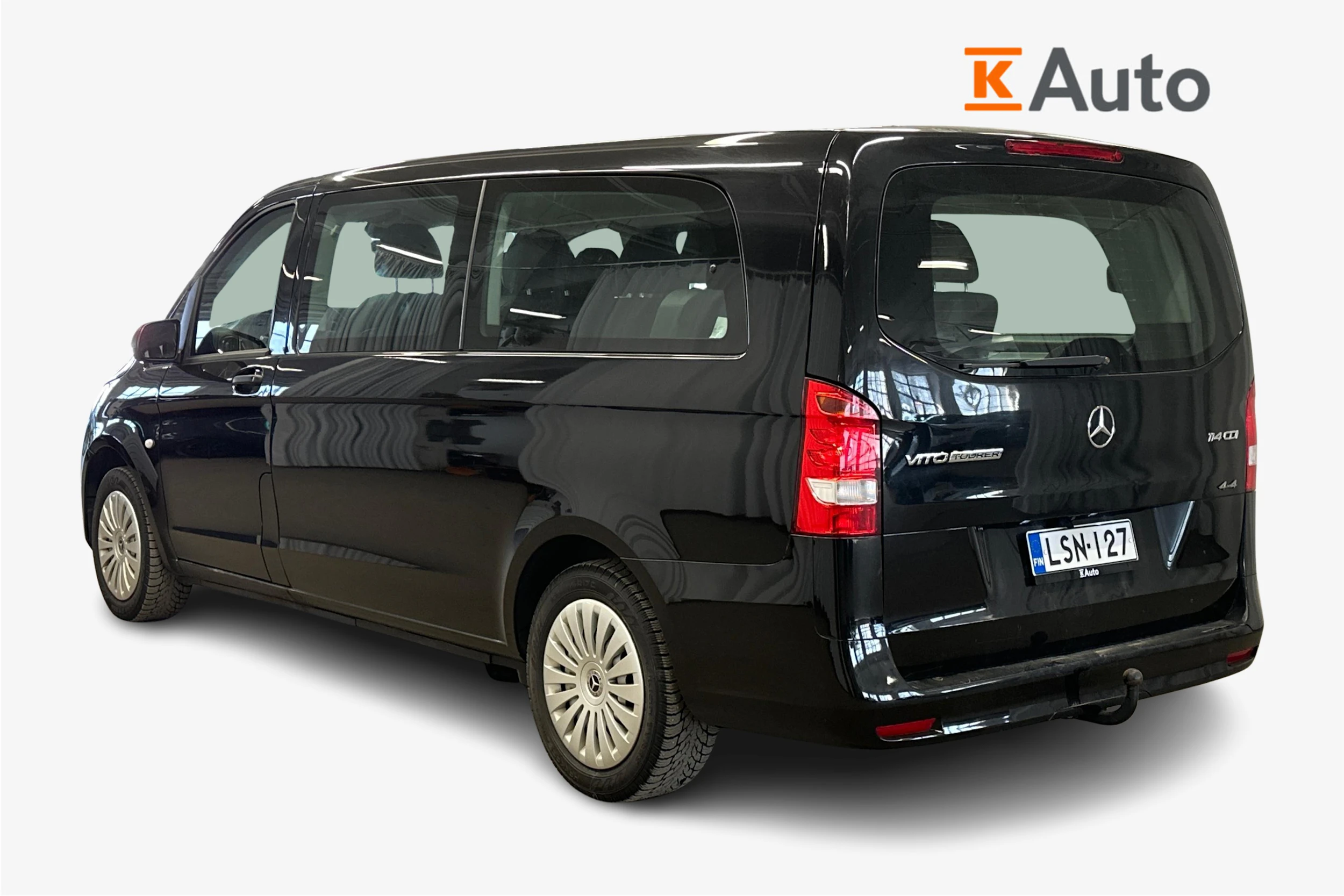 musta Mercedes-Benz Vito 2023 kuva 2.