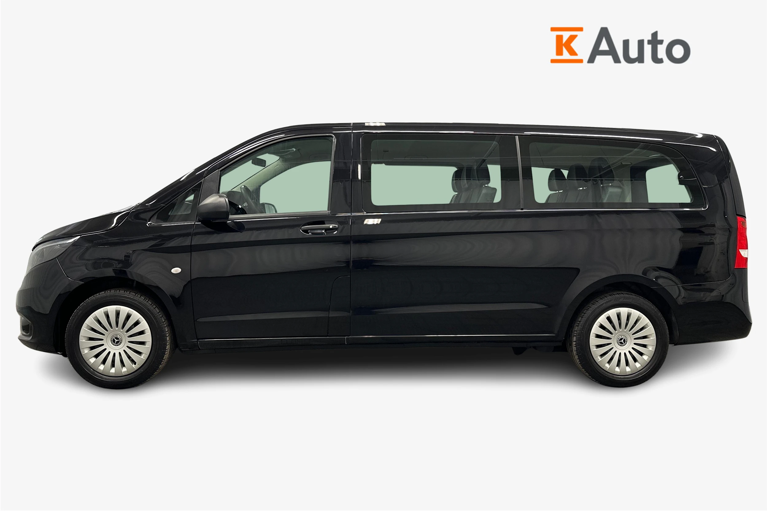 musta Mercedes-Benz Vito 2023 kuva 5.