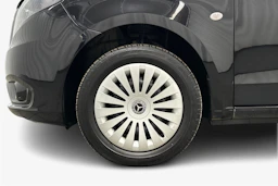 musta Mercedes-Benz Vito 2023 kuva 9.