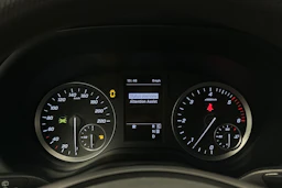 musta Mercedes-Benz Vito 2023 kuva 17.