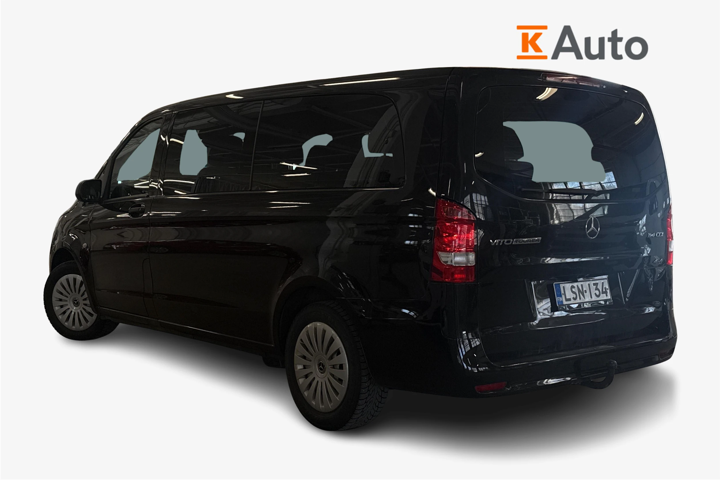 musta Mercedes-Benz Vito 2023 kuva 2.