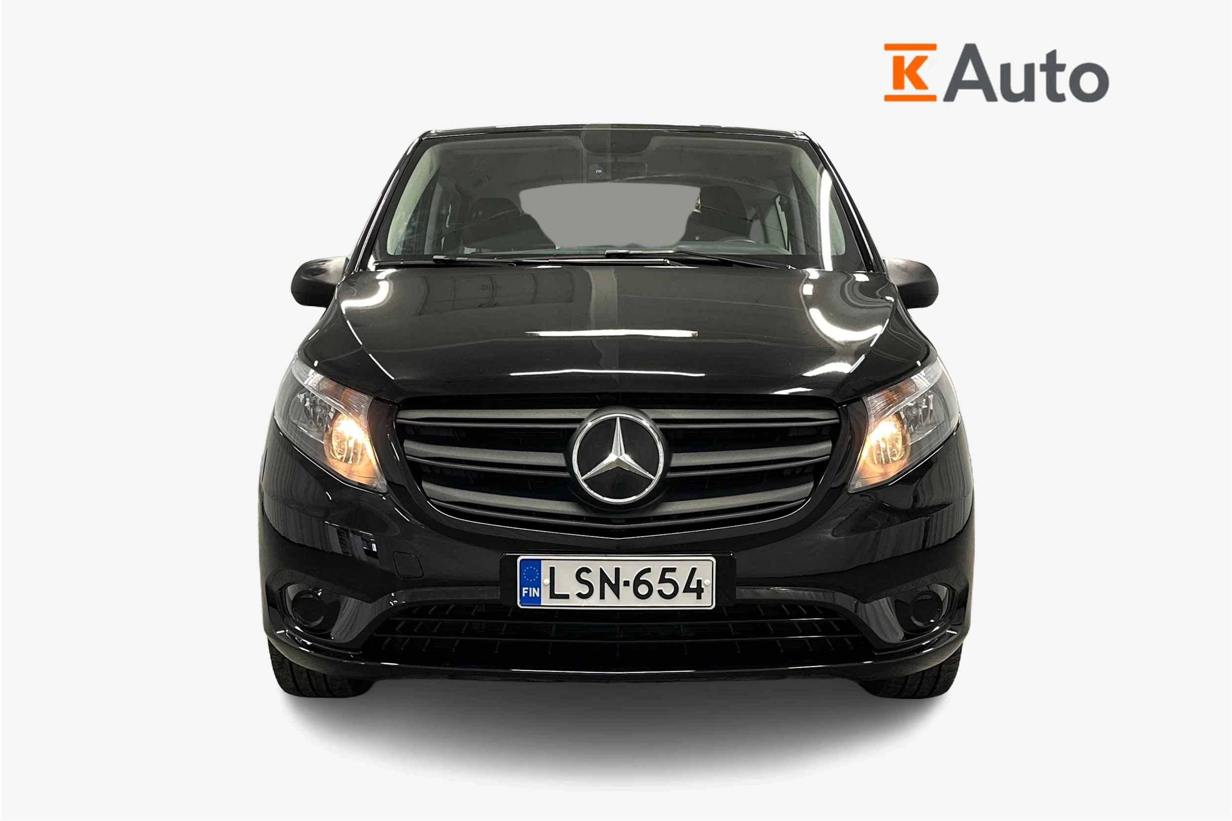 musta Mercedes-Benz Vito 2023 kuva 4.