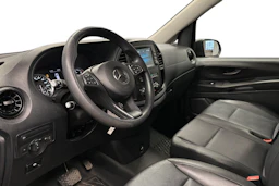 musta Mercedes-Benz Vito 2023 kuva 3.