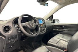 musta Mercedes-Benz Vito 2023 kuva 3.