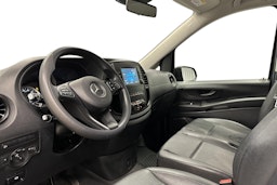 musta Mercedes-Benz Vito 2023 kuva 6.