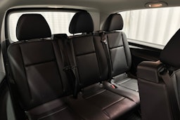 musta Mercedes-Benz Vito 2023 kuva 13.