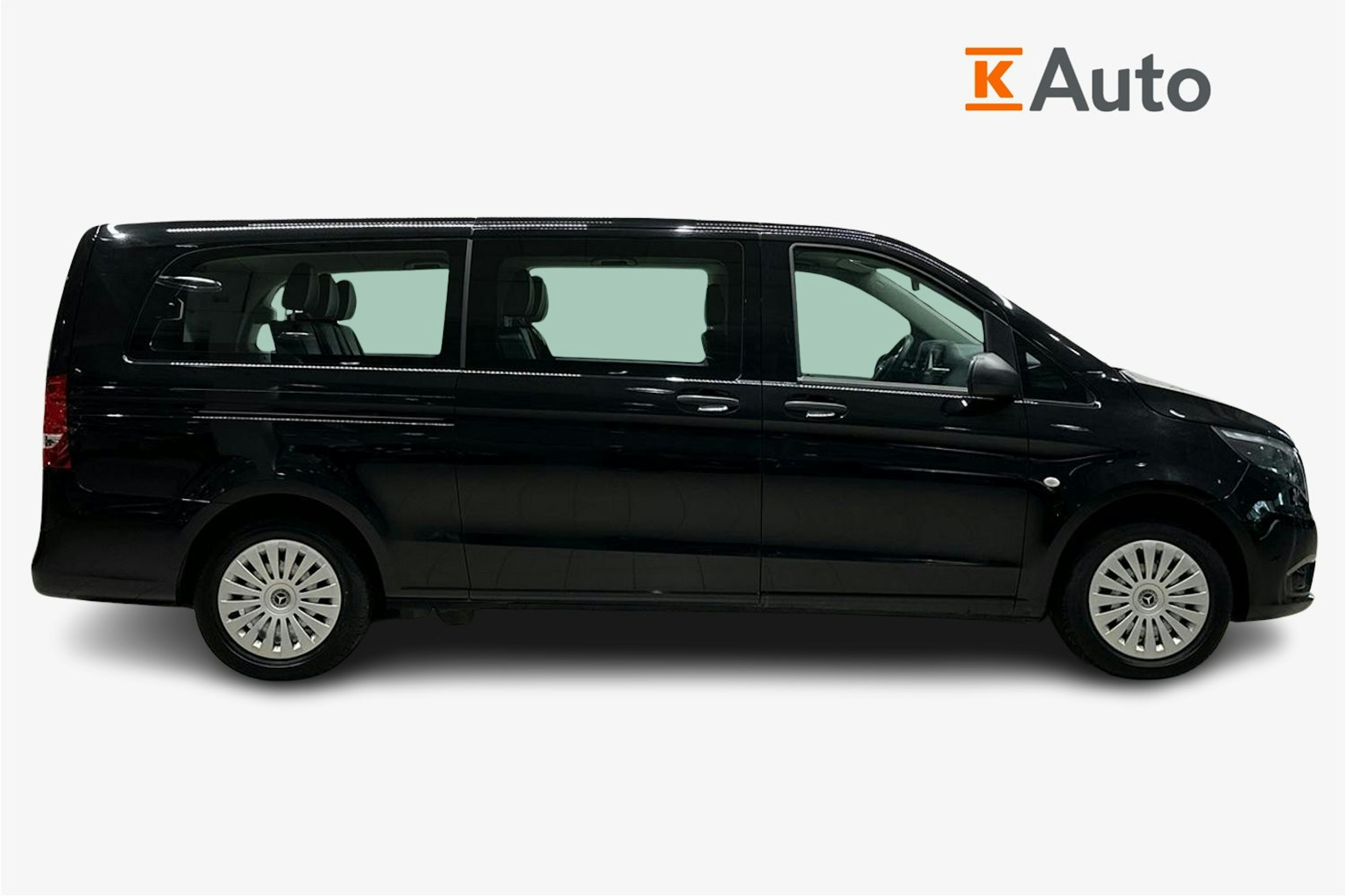 musta Mercedes-Benz Vito 2023 kuva 6.