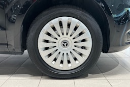 musta Mercedes-Benz Vito 2023 kuva 11.
