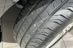 musta Mercedes-Benz Vito 2023 kuva 13.