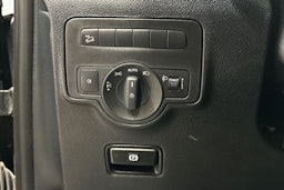musta Mercedes-Benz Vito 2023 kuva 15.