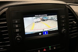 musta Mercedes-Benz Vito 2023 kuva 21.