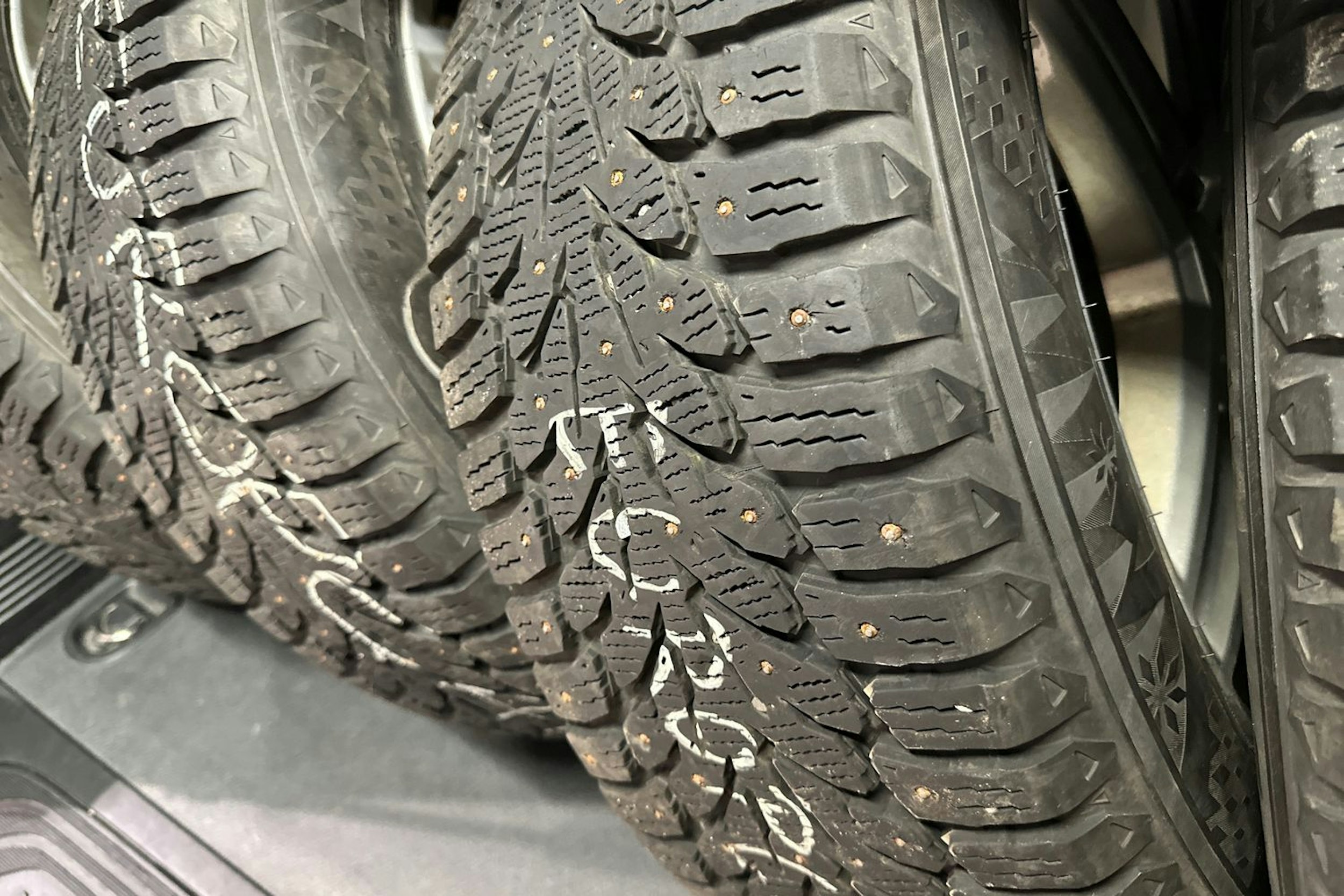 musta Mercedes-Benz Vito 2023 kuva 32.