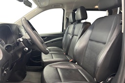 musta Mercedes-Benz Vito 2023 kuva 8.