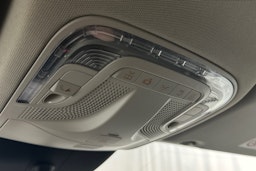 musta Mercedes-Benz Vito 2023 kuva 28.