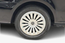 musta Mercedes-Benz Vito 2023 kuva 11.