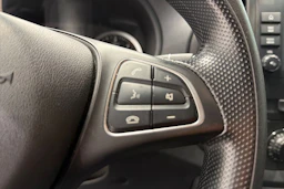 musta Mercedes-Benz Vito 2023 kuva 14.