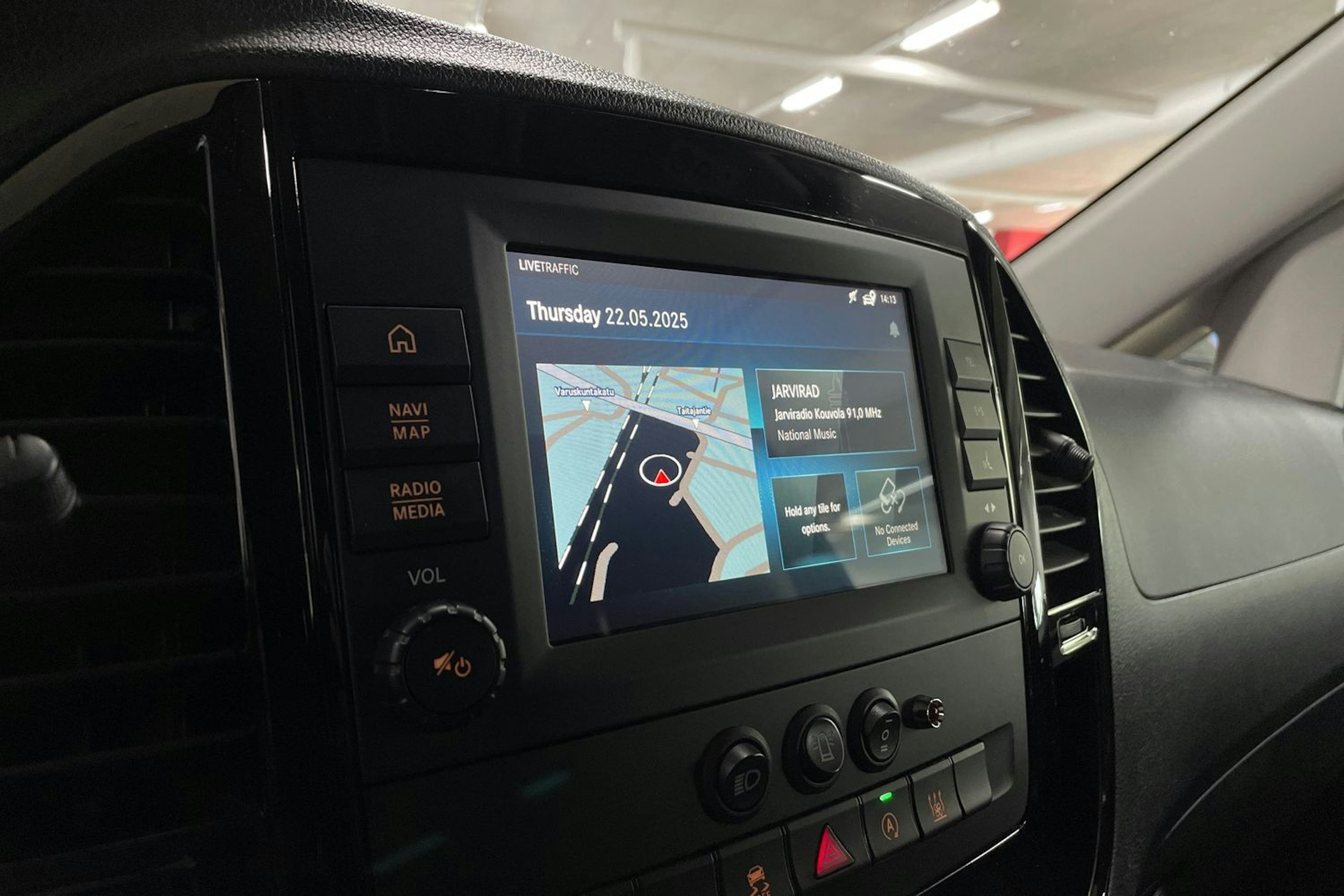 Musta Mercedes-Benz VITO 2023 kuva 23.