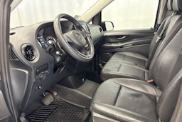 musta Mercedes-Benz Vito 2023 kuva 6.