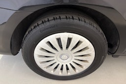 musta Mercedes-Benz Vito 2023 kuva 9.