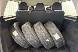 musta Mercedes-Benz Vito 2023 kuva 28.