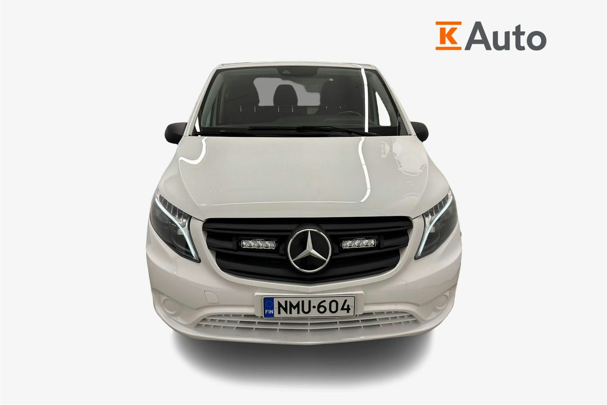 Valkoinen Mercedes-Benz Vito 2023 kuva 5.