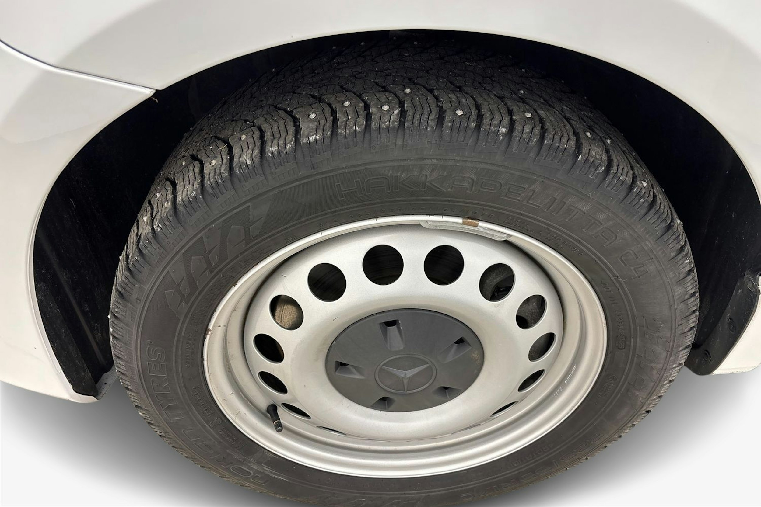 Valkoinen Mercedes-Benz Vito 2023 kuva 12.