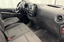 Valkoinen Mercedes-Benz Vito 2023 kuva 13.