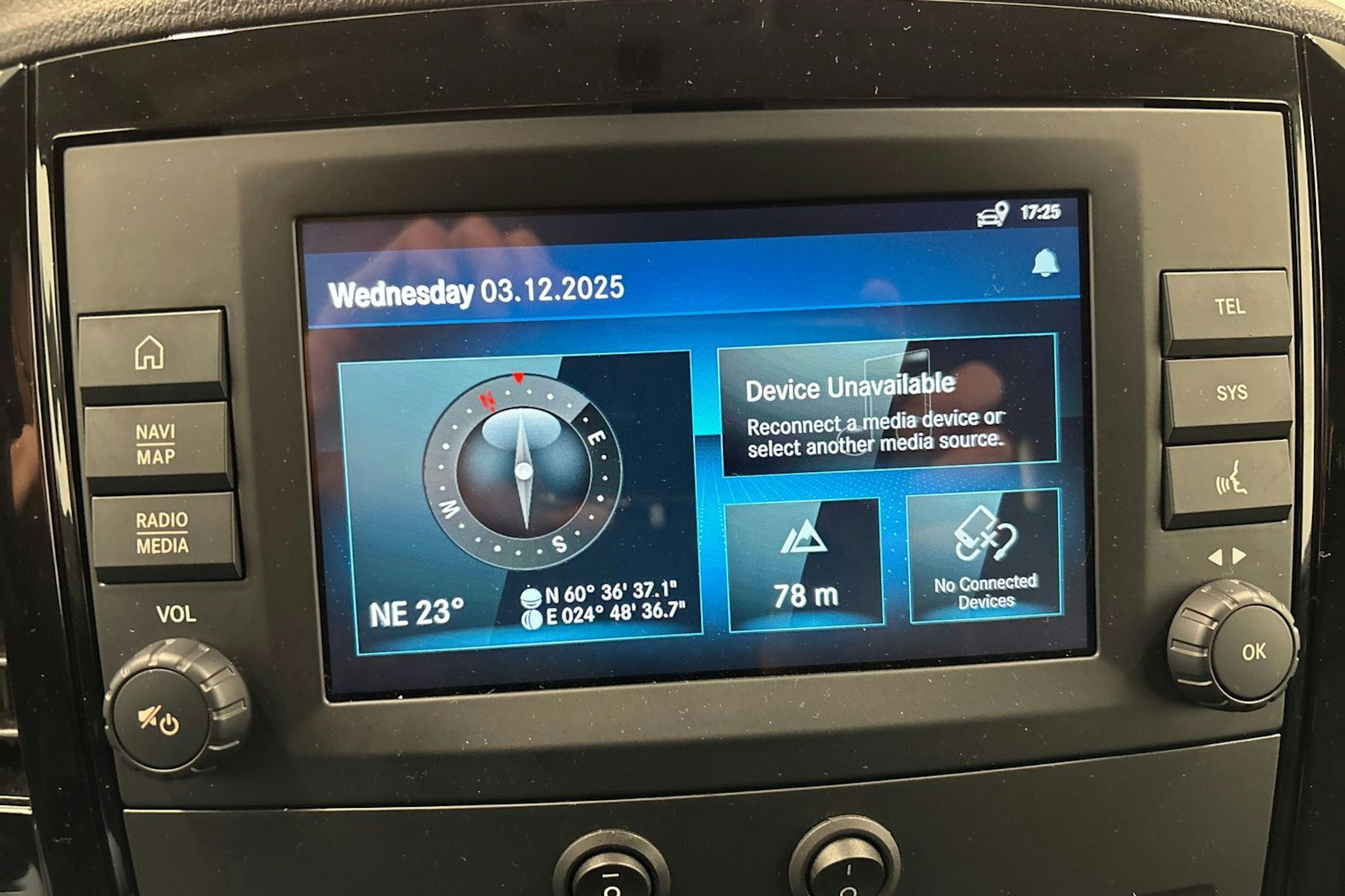 Valkoinen Mercedes-Benz Vito 2023 kuva 18.