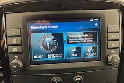 Valkoinen Mercedes-Benz Vito 2023 kuva 18.