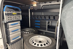 Valkoinen Mercedes-Benz Vito 2023 kuva 21.